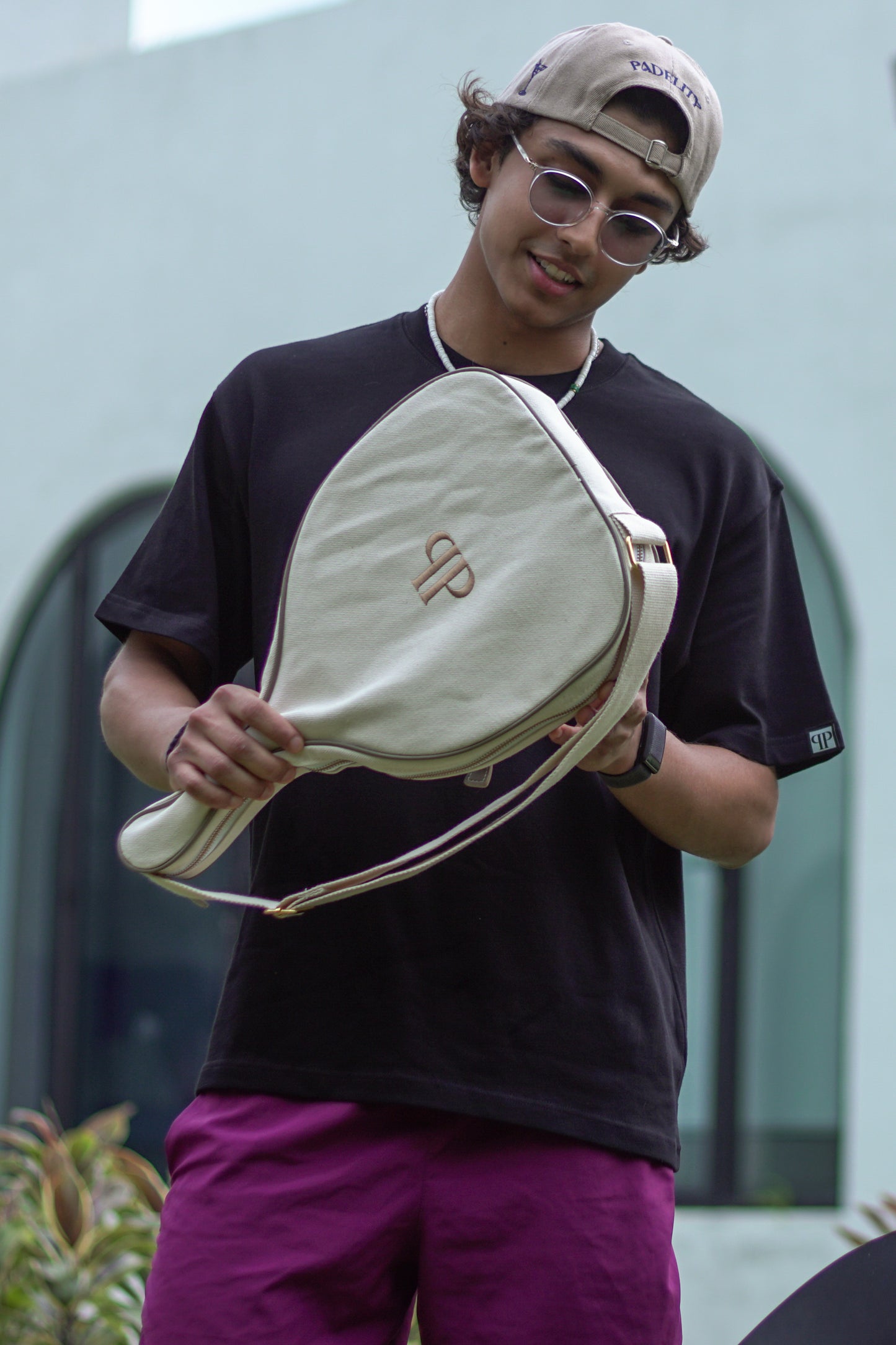 ESSENCE Carrying Bag
